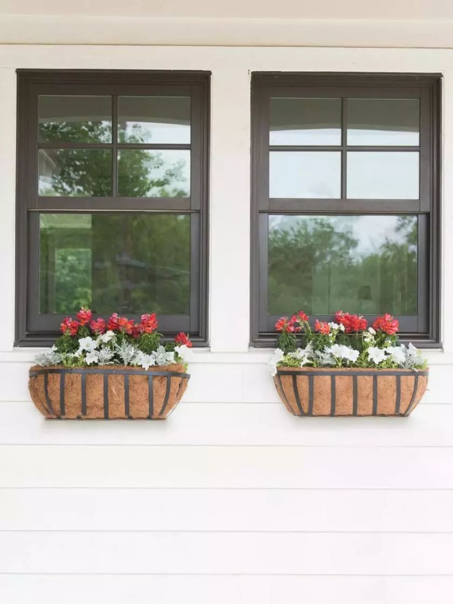 Planters & Raised Beds * | Gsc Aquasave Oxford Window And Deck Planters