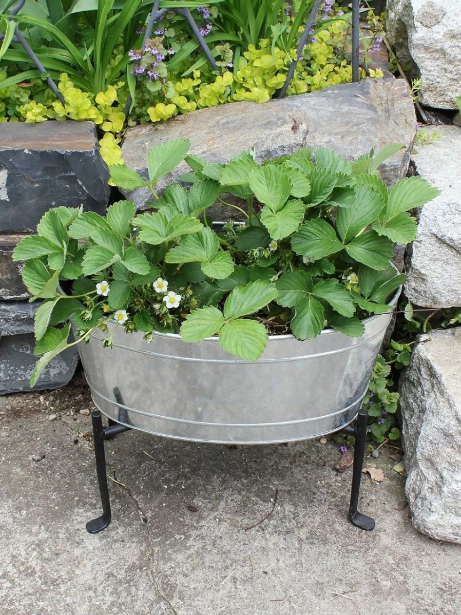 Planters & Raised Beds * | Gsc Achla Designs Mini Oval Galvanized Tub With Folding Stand