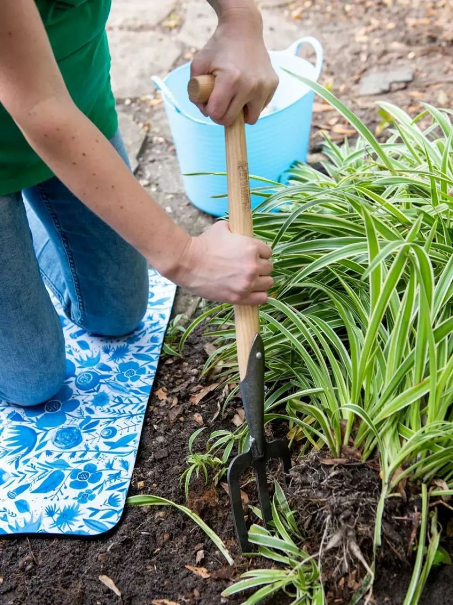 Garden Tools * | Gsc Gardener'S Lifetime Perennial Fork With Short T-Handle