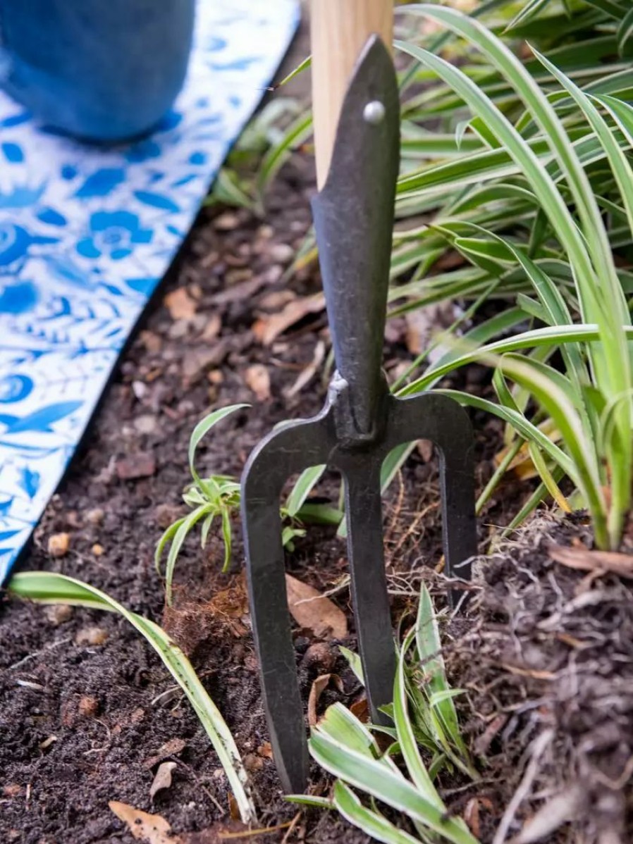 Garden Tools * | Gsc Gardener'S Lifetime Perennial Fork With Short T-Handle