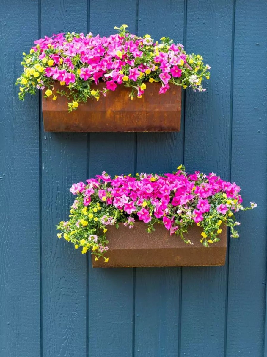 Planters & Raised Beds * | Gsc Corten Steel Vertical Planter