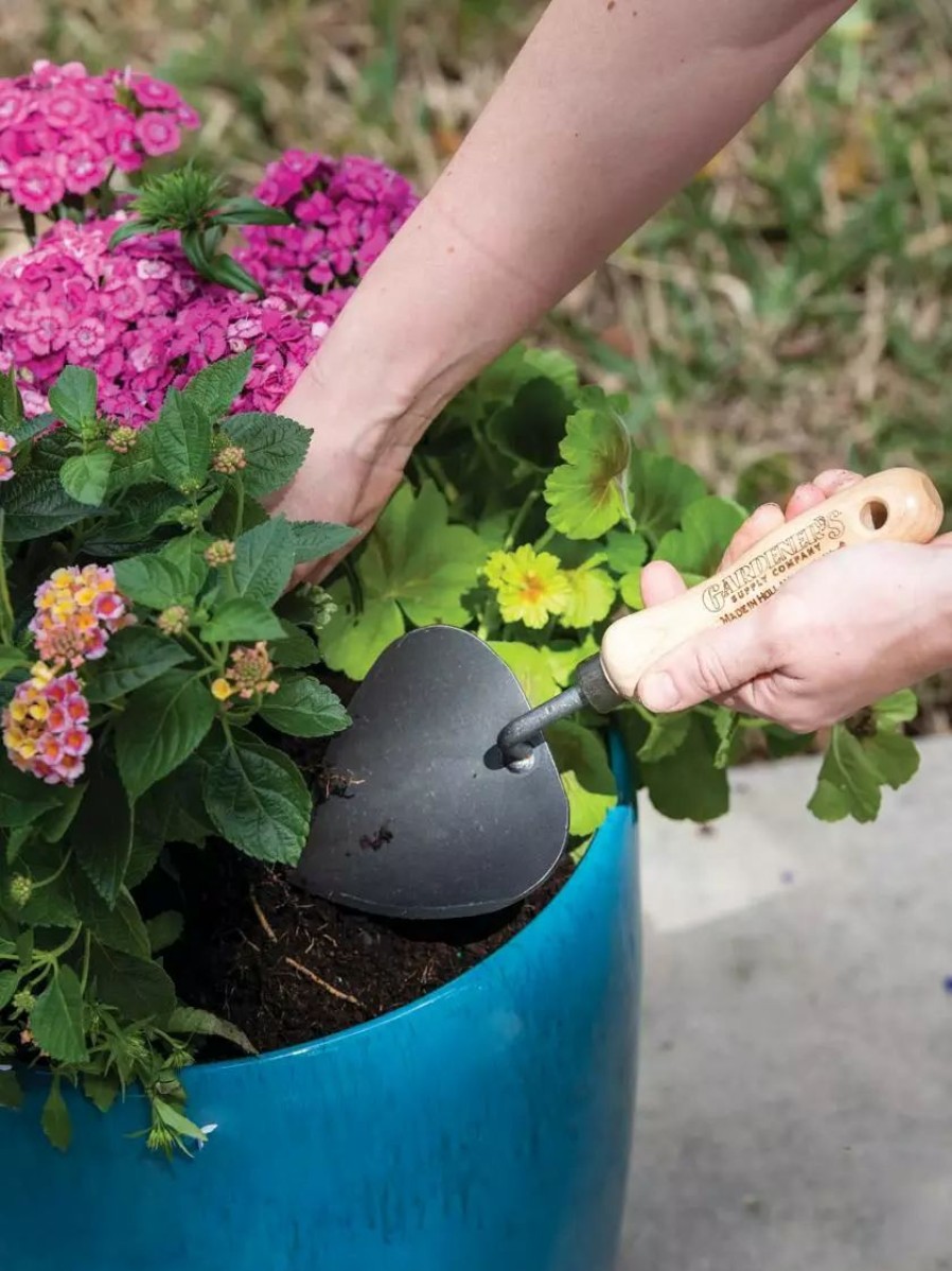 Garden Tools * | Gsc Gardener'S Lifetime Potting Trowel