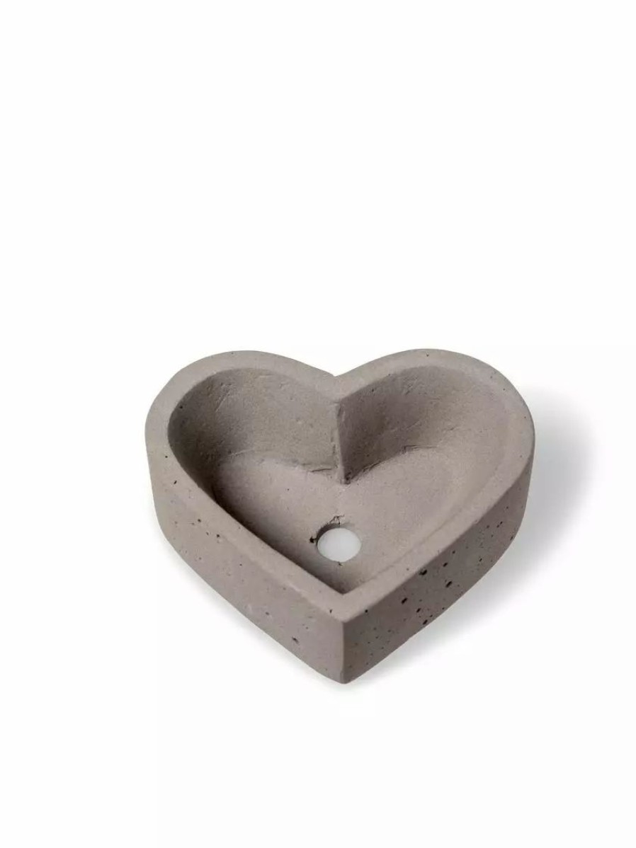 Home & Kitchen * | Gsc Heart-Shaped Concrete Tabletop Planter